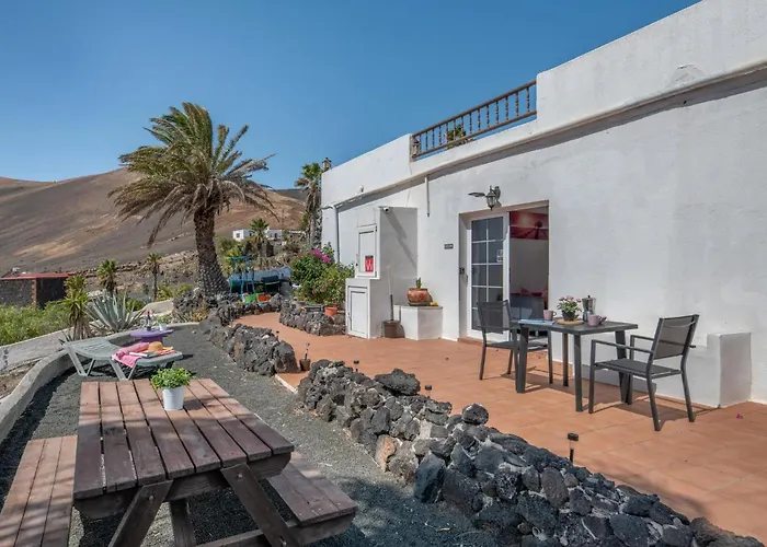 Rosa Eden La Asomada (Lanzarote)