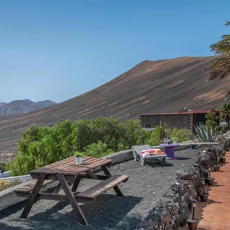 Rosa Eden La Asomada