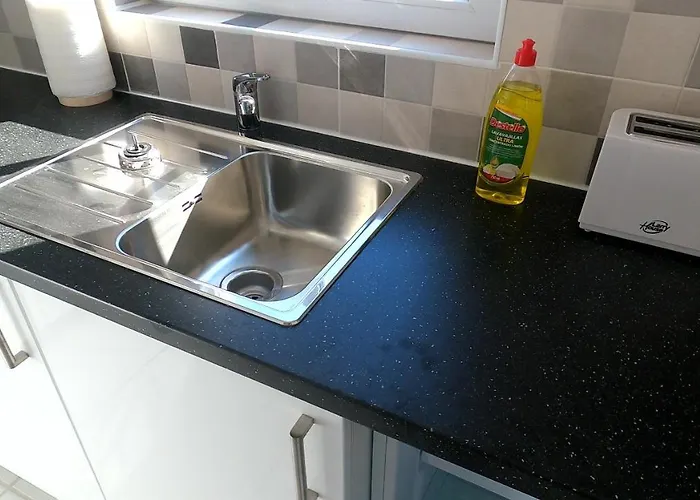 Rosa Eden アパート