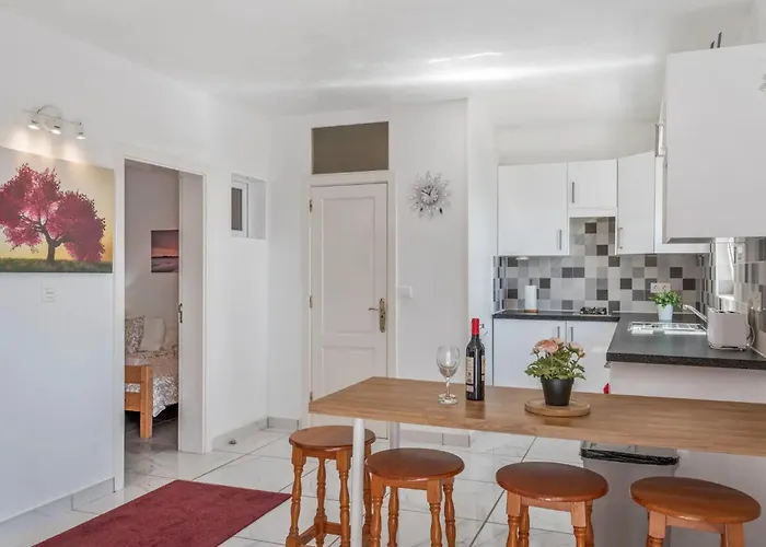 Rosa Eden * La Asomada